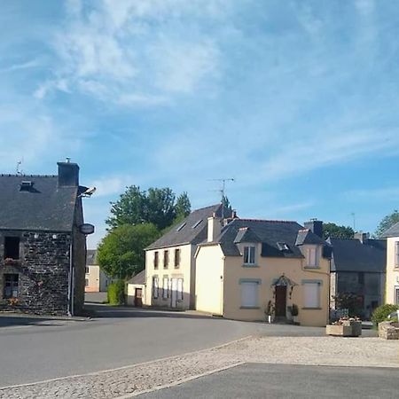 Genevieve Paule Exterior photo